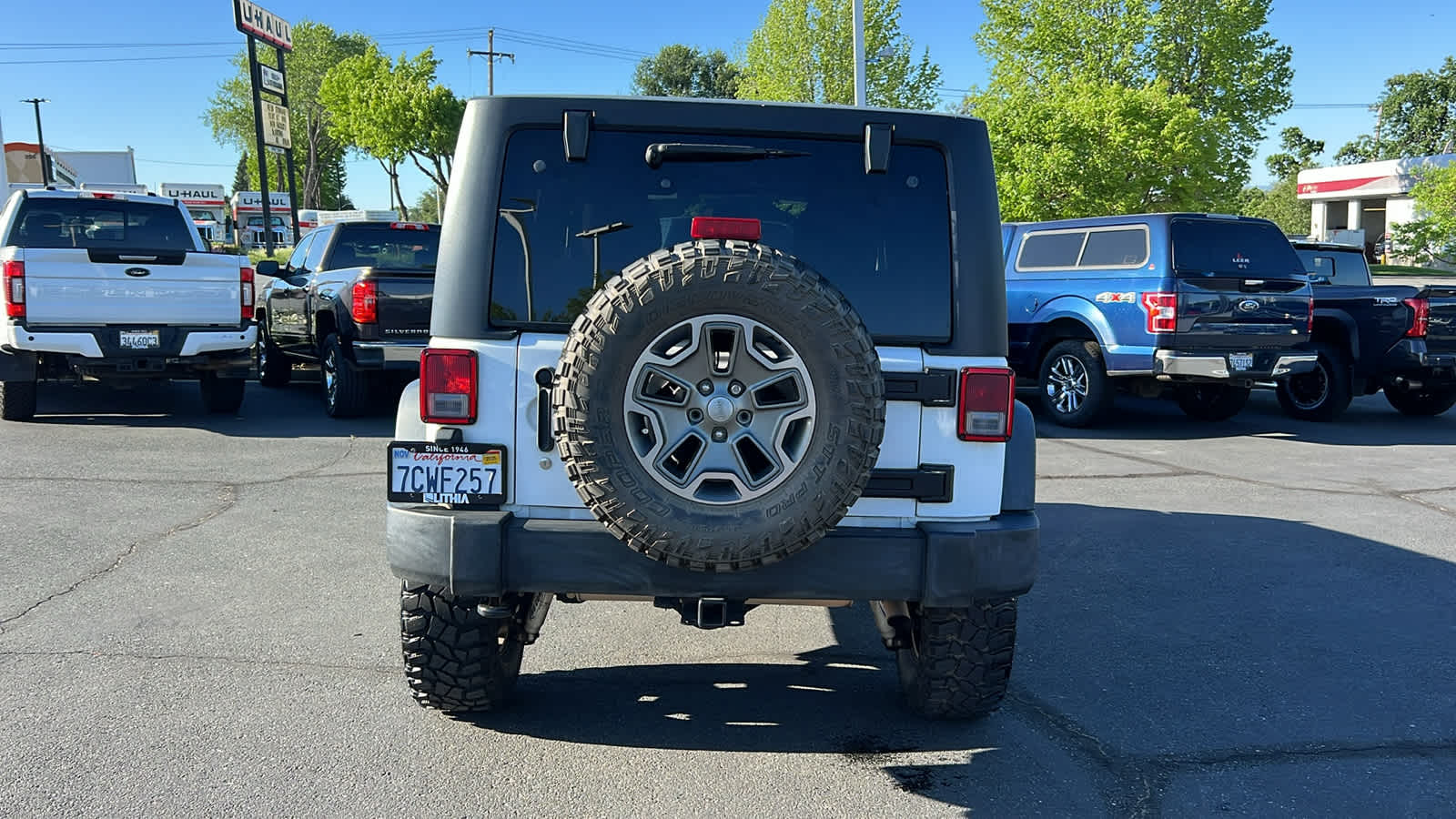 used 2014 Jeep Wrangler Unlimited car, priced at $19,995