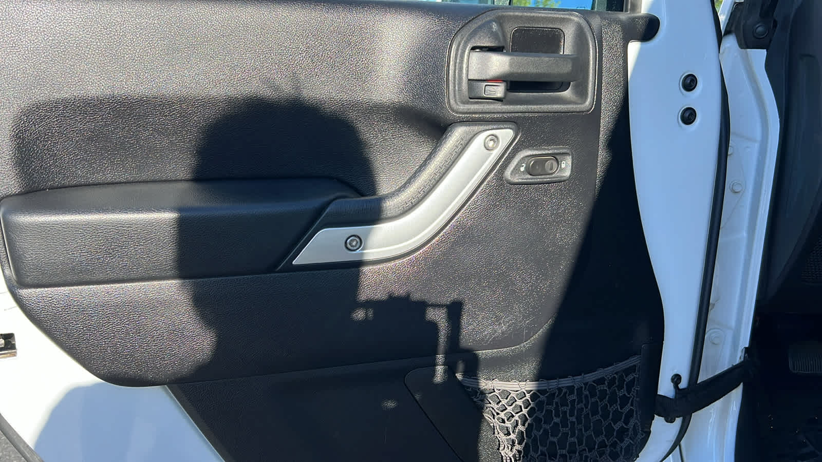 used 2014 Jeep Wrangler Unlimited car, priced at $19,995