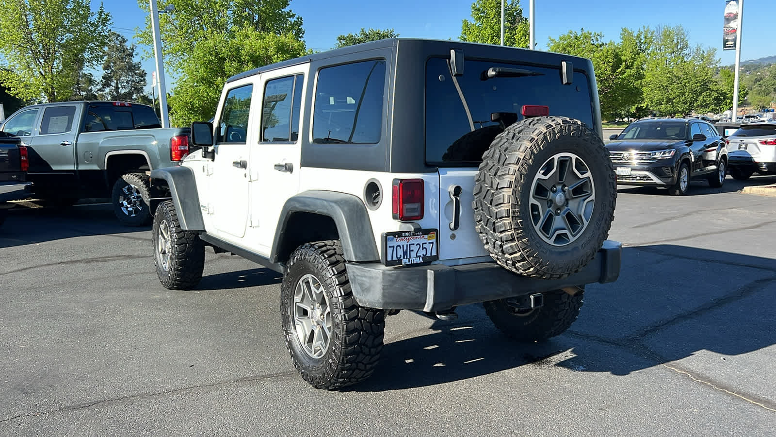 used 2014 Jeep Wrangler Unlimited car, priced at $19,995