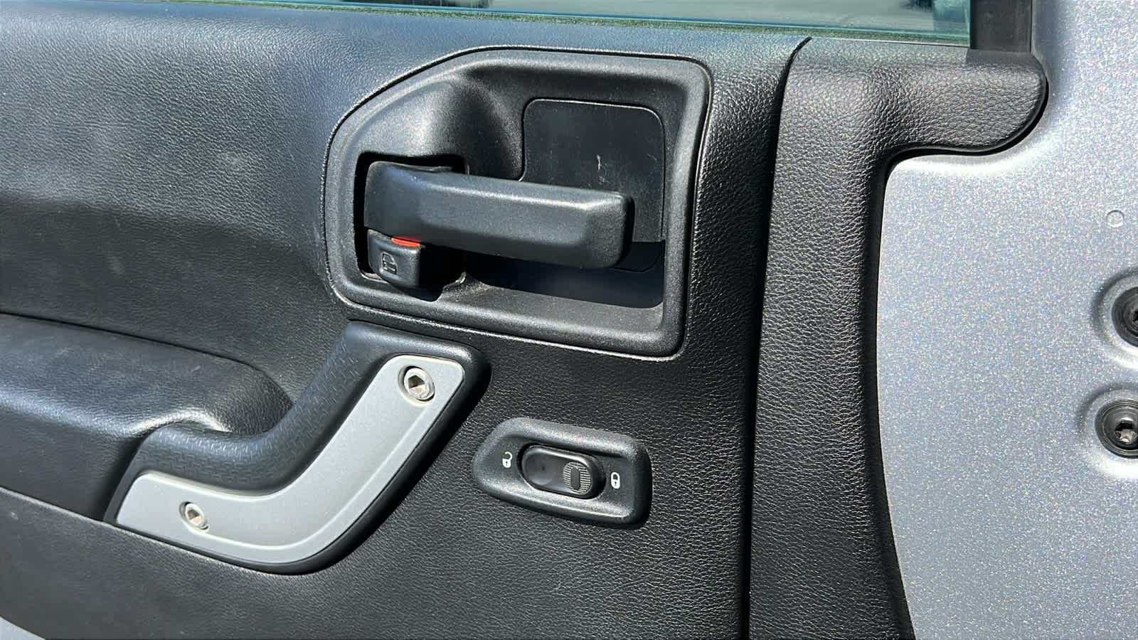 used 2017 Jeep Wrangler Unlimited car, priced at $22,495