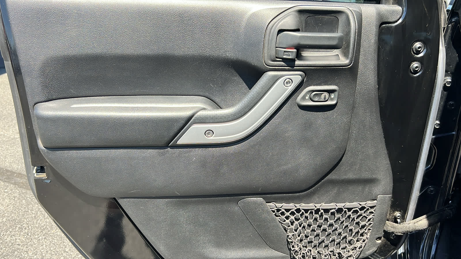 used 2016 Jeep Wrangler Unlimited car, priced at $19,995