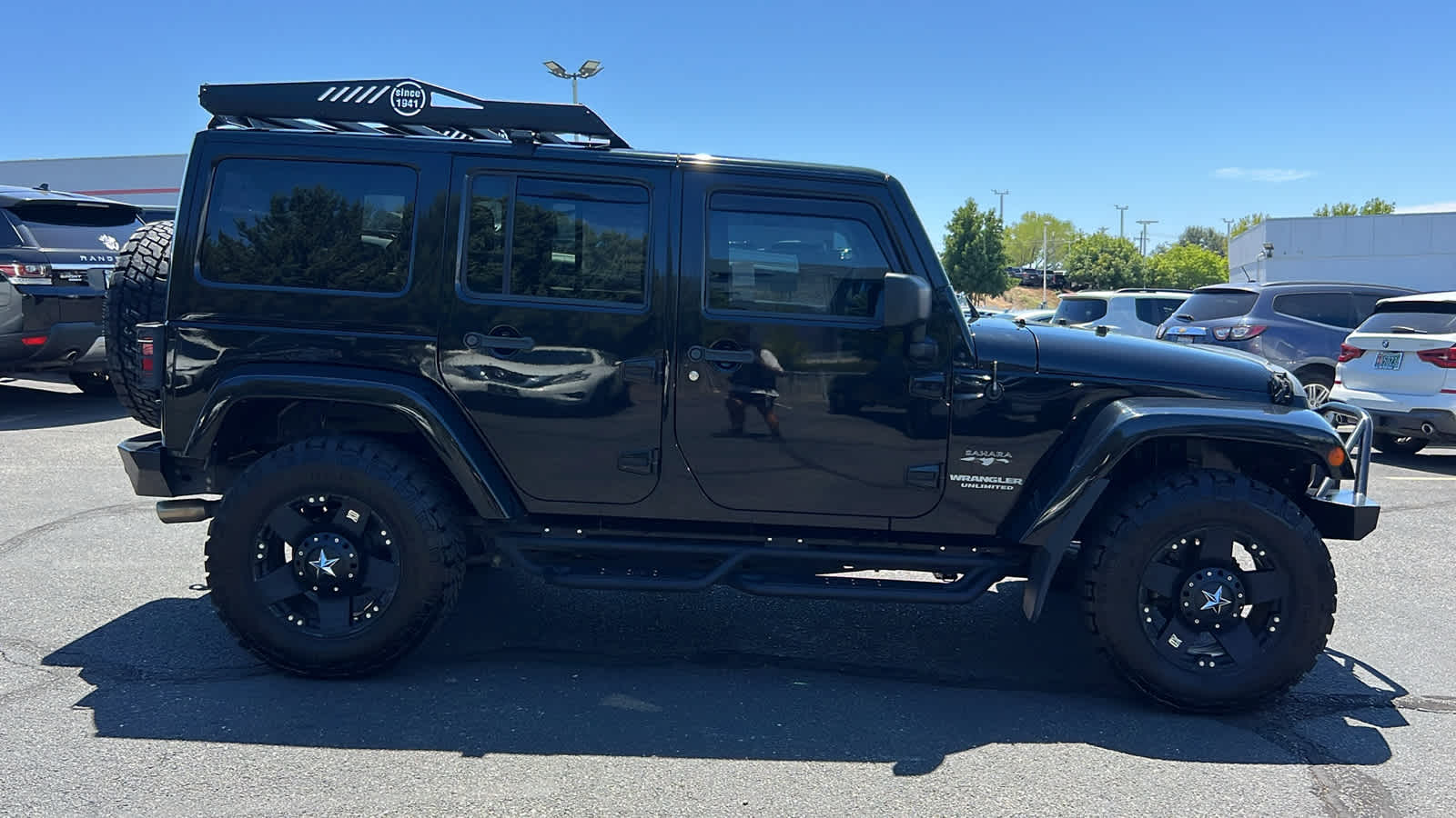 used 2016 Jeep Wrangler Unlimited car, priced at $19,995