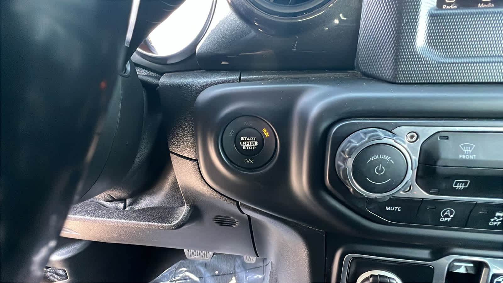used 2019 Jeep Wrangler Unlimited car, priced at $26,995