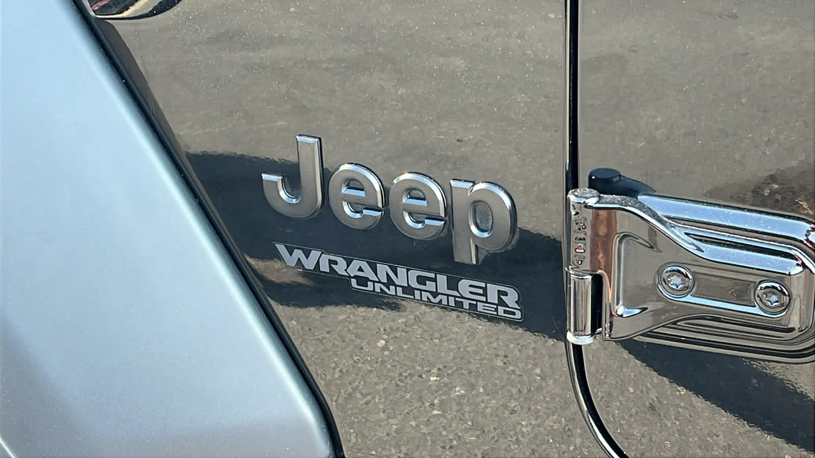 used 2019 Jeep Wrangler Unlimited car, priced at $26,995