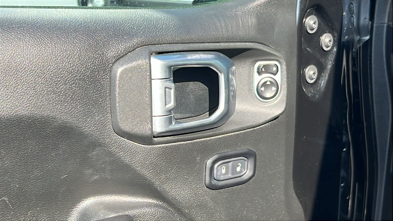 used 2019 Jeep Wrangler Unlimited car, priced at $26,995