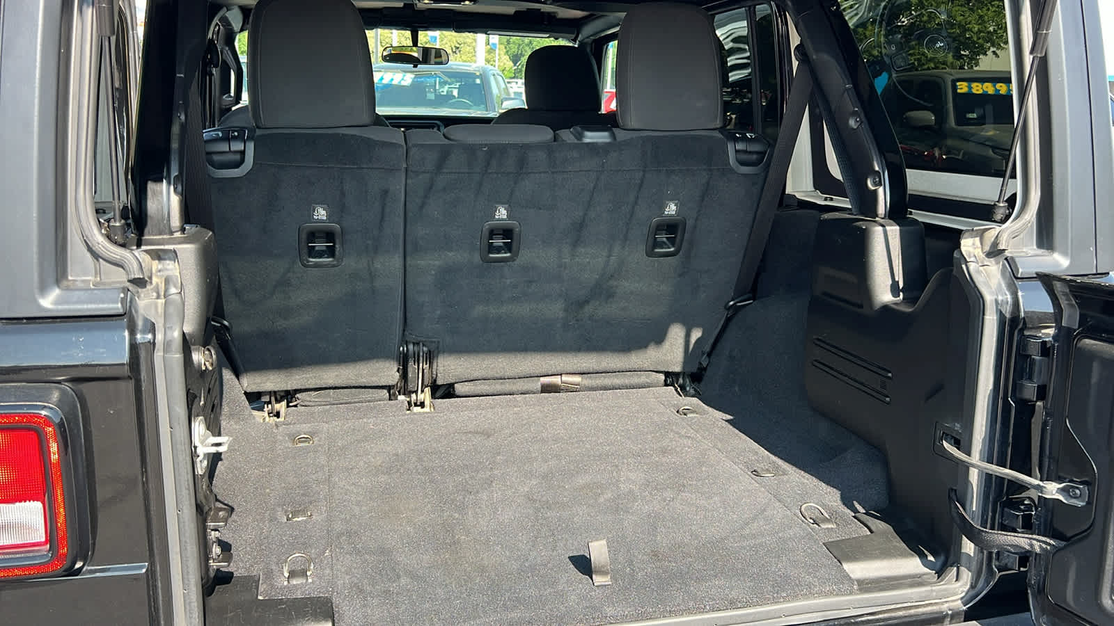 used 2019 Jeep Wrangler Unlimited car, priced at $26,995