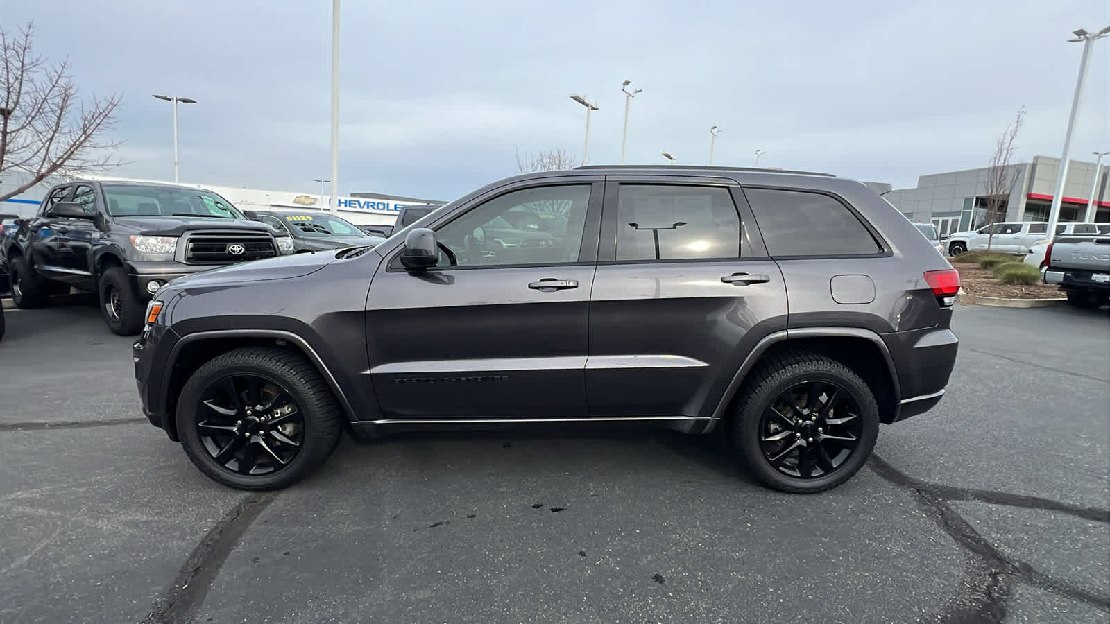 used 2018 Jeep Grand Cherokee car, priced at $20,995