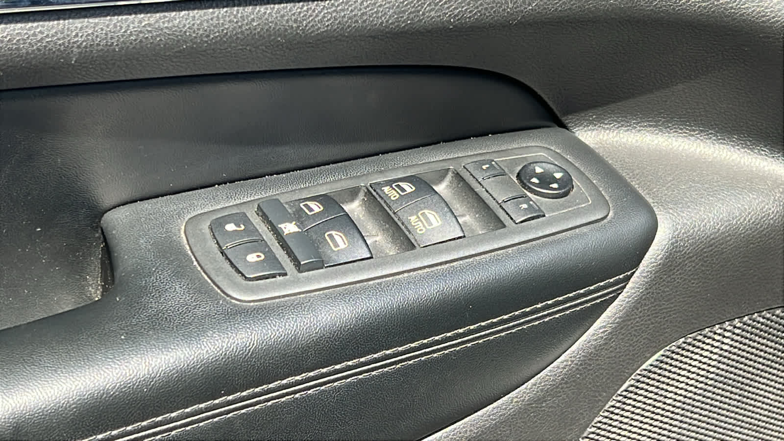 used 2019 Jeep Grand Cherokee car, priced at $20,995
