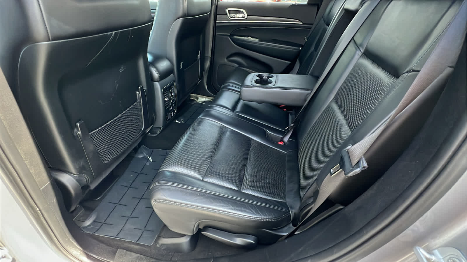 used 2019 Jeep Grand Cherokee car, priced at $20,995