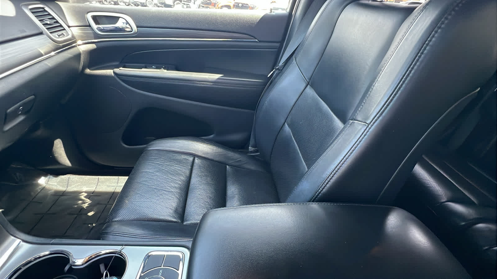 used 2019 Jeep Grand Cherokee car, priced at $20,995
