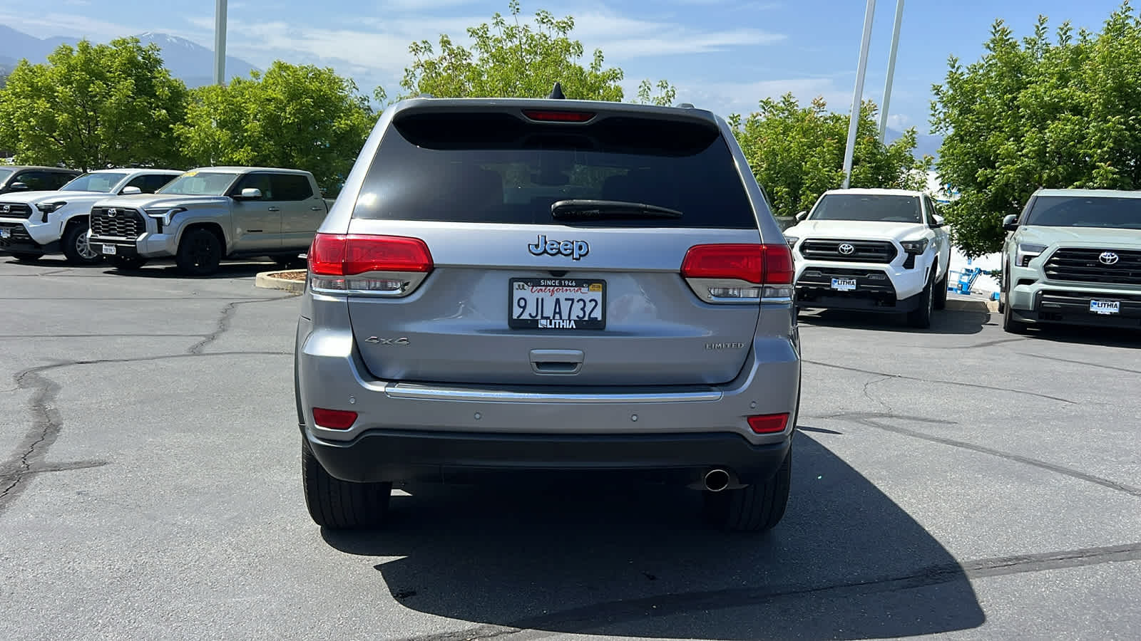 used 2019 Jeep Grand Cherokee car, priced at $20,995