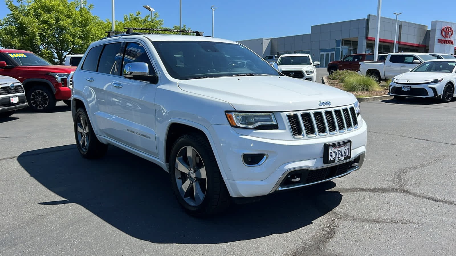 used 2016 Jeep Grand Cherokee car, priced at $14,495