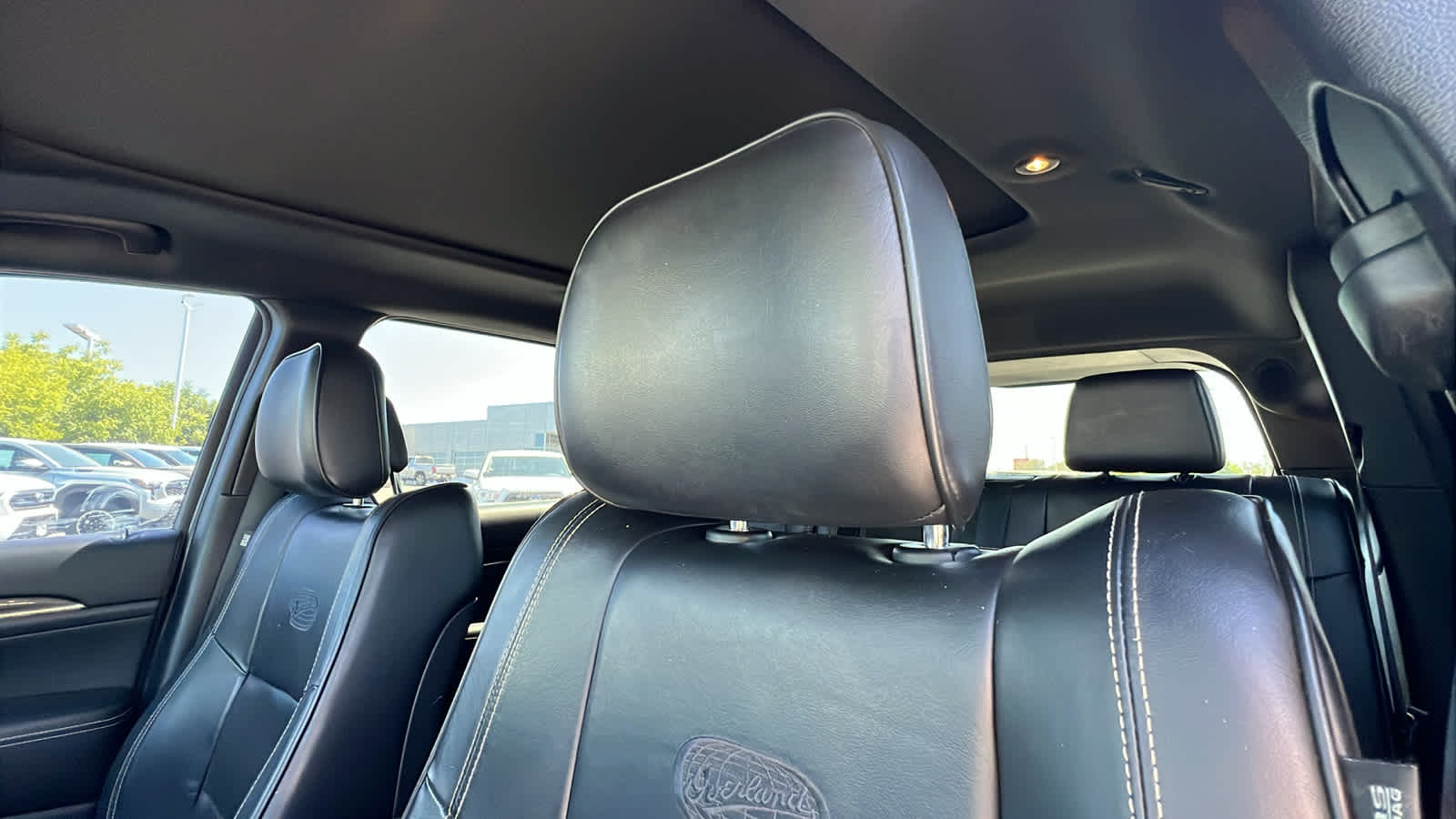 used 2016 Jeep Grand Cherokee car, priced at $14,495