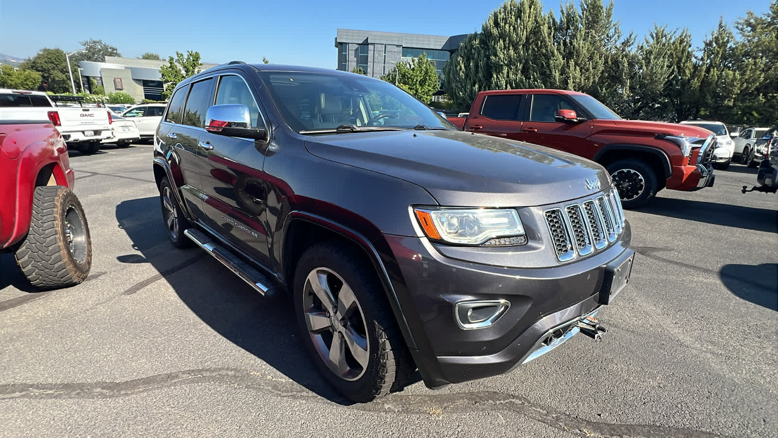used 2015 Jeep Grand Cherokee car, priced at $16,495