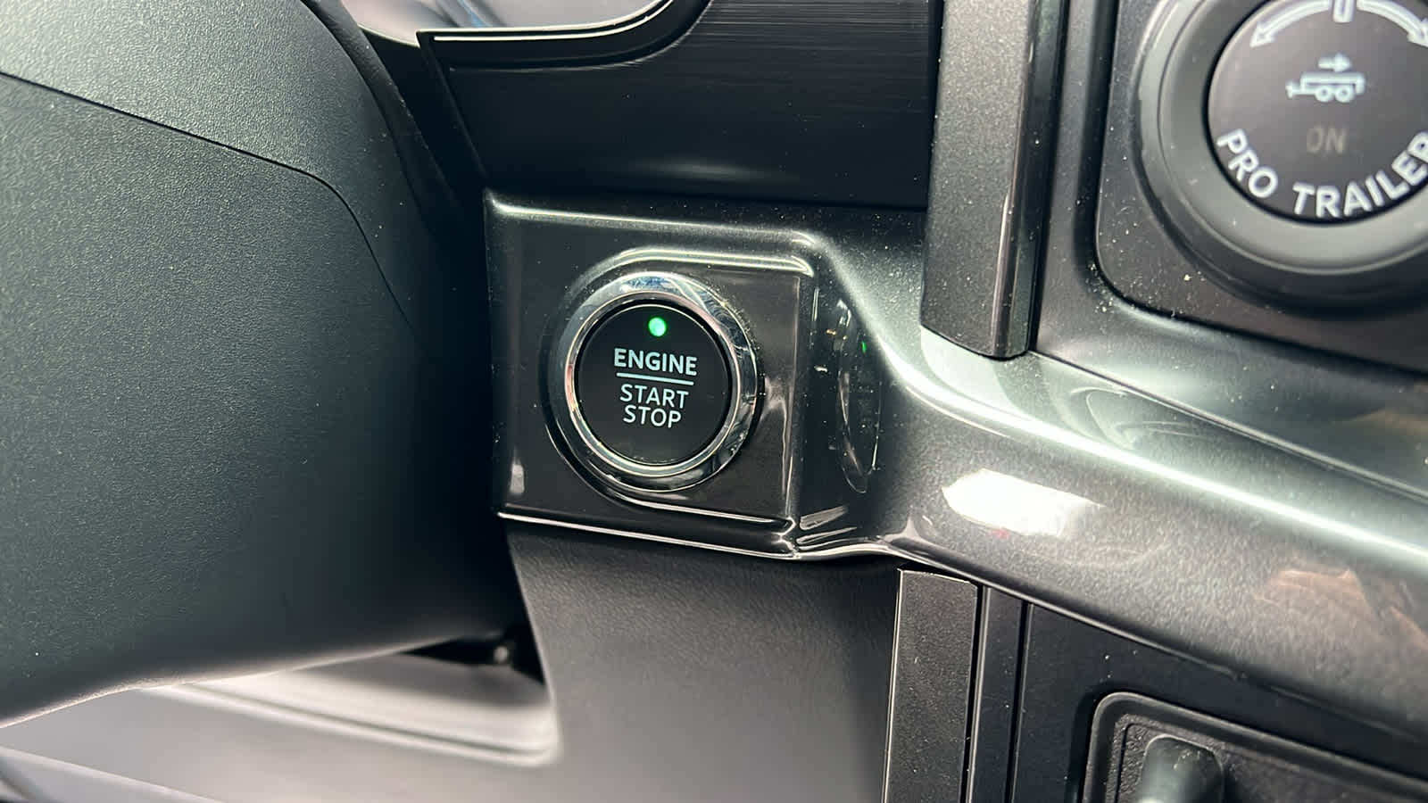 used 2022 Ford F-150 car, priced at $52,495