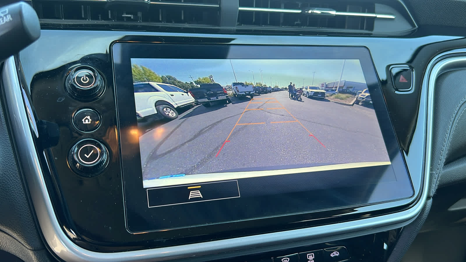 used 2022 Chevrolet Bolt EUV car, priced at $18,995