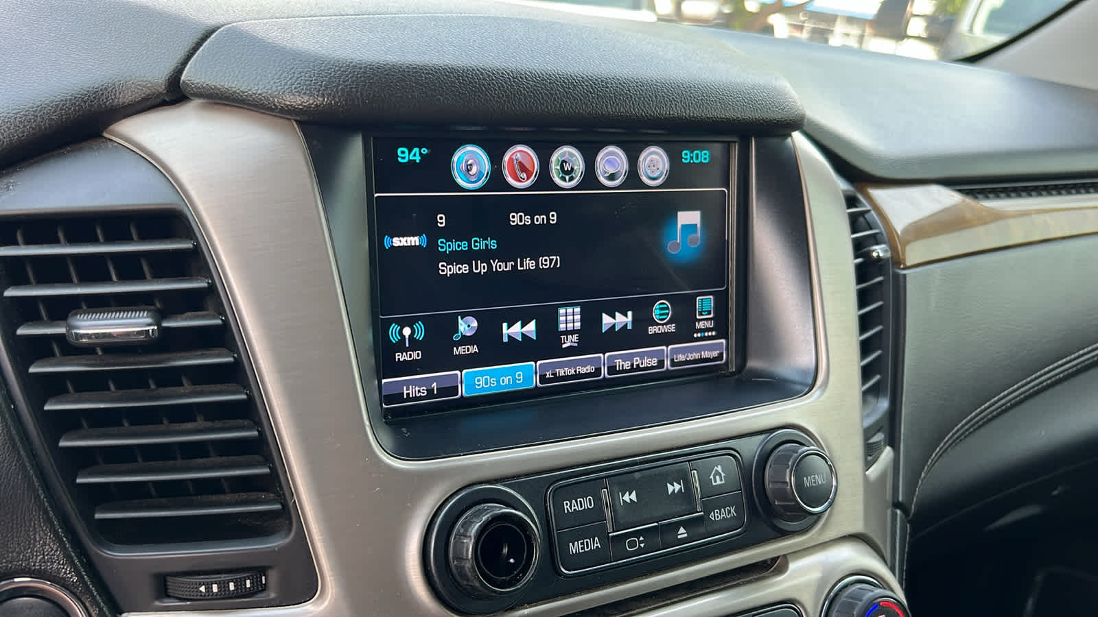 used 2017 GMC Yukon car, priced at $26,995