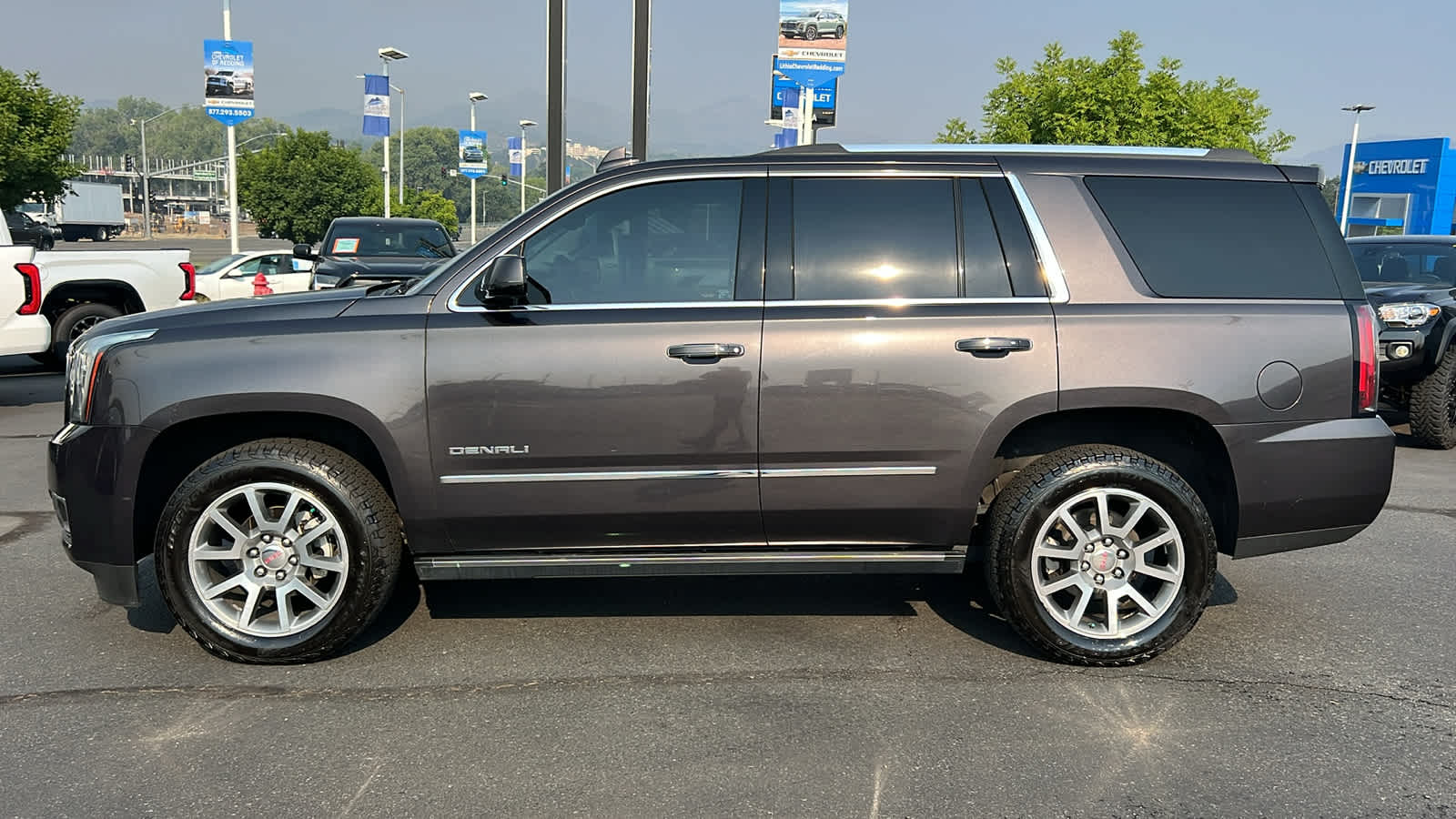 used 2017 GMC Yukon car, priced at $26,995