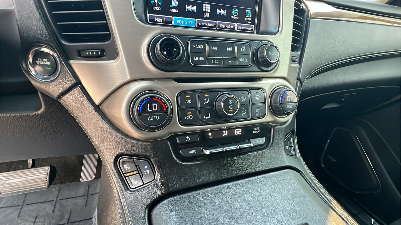 used 2017 GMC Yukon car, priced at $26,995