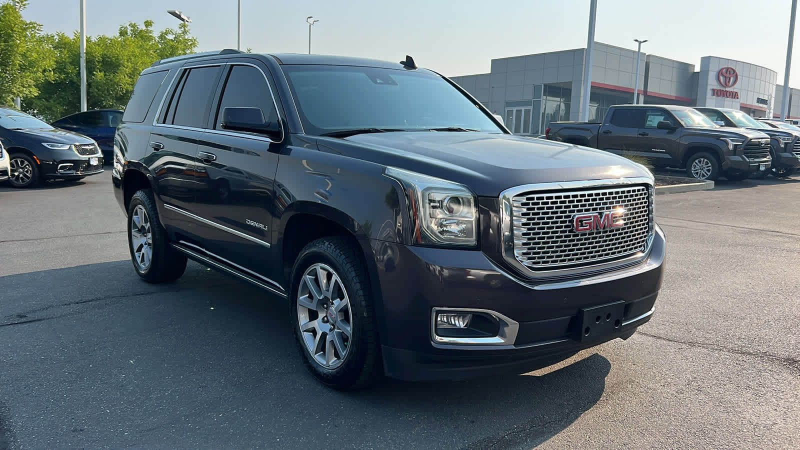 used 2017 GMC Yukon car, priced at $26,995