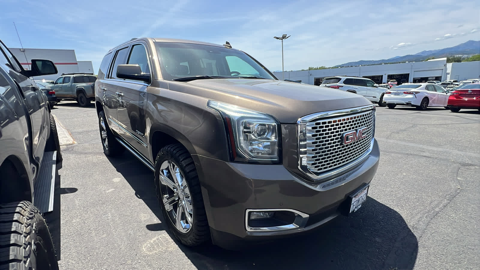 used 2016 GMC Yukon car, priced at $22,995