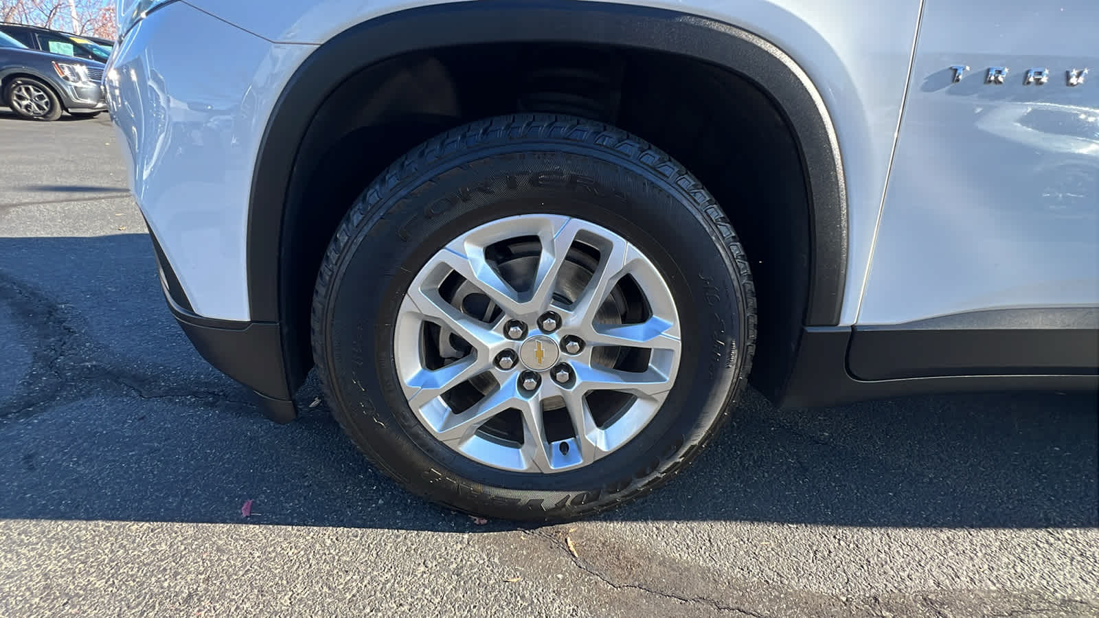 used 2020 Chevrolet Traverse car, priced at $19,495