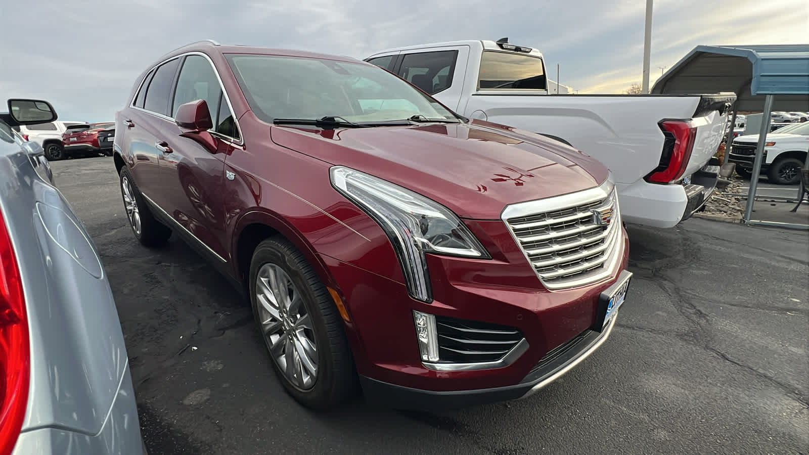 used 2017 Cadillac XT5 car, priced at $24,995