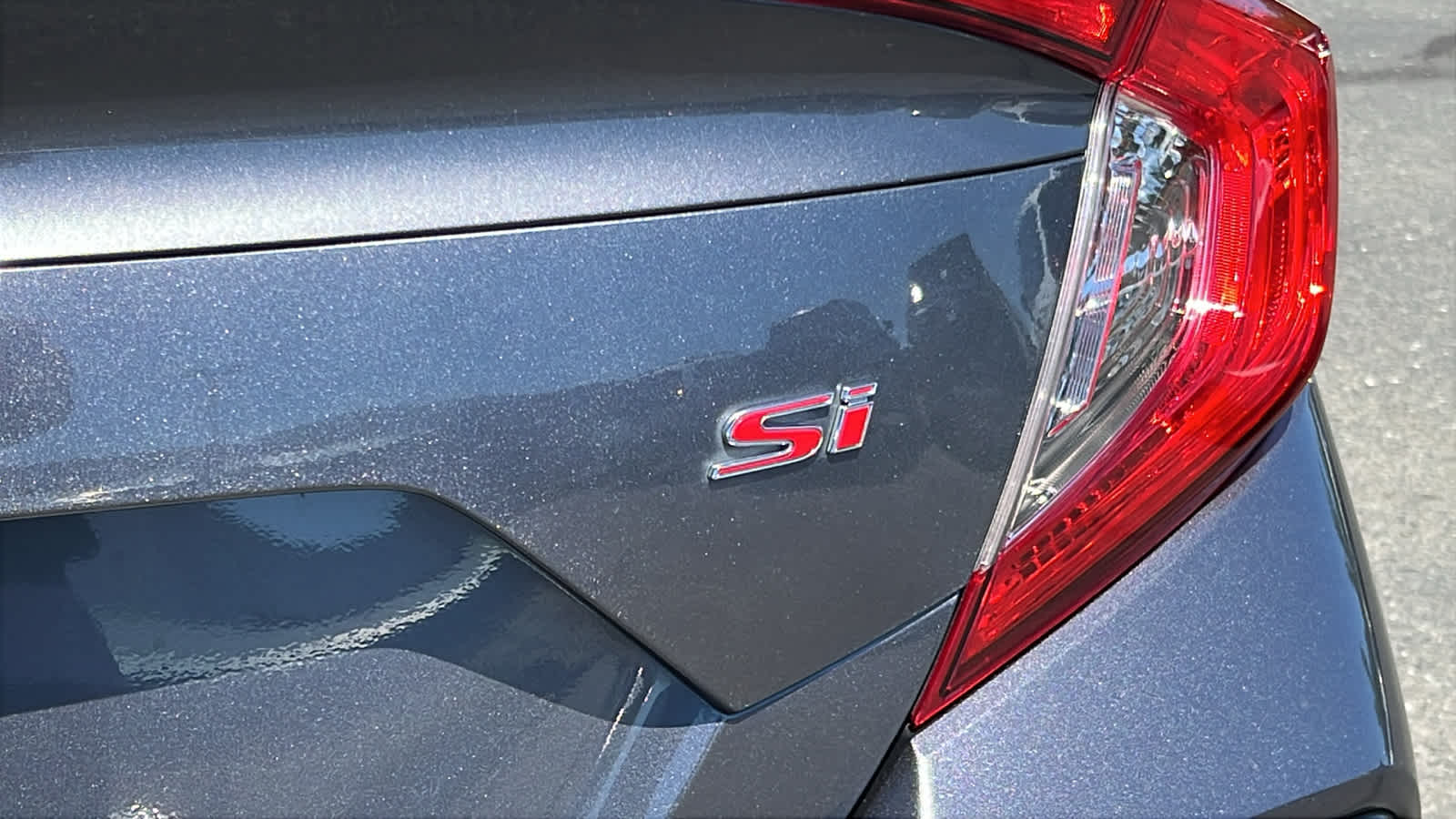 used 2019 Honda Civic Si car, priced at $21,995