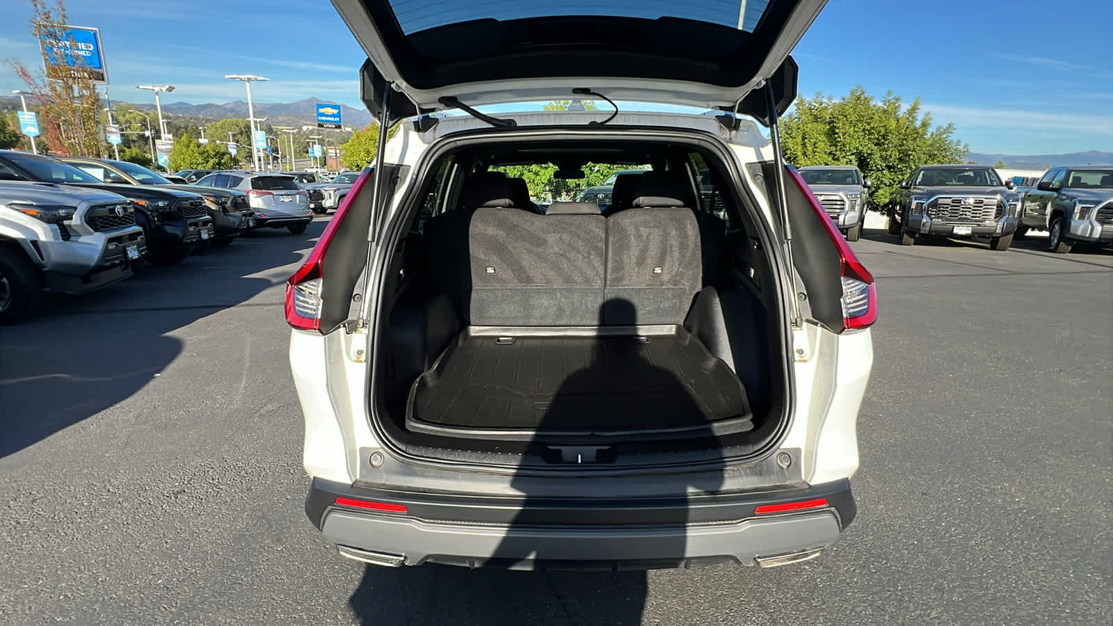 used 2023 Honda CR-V Hybrid car, priced at $31,995