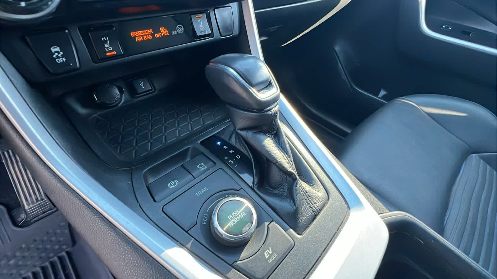 used 2021 Toyota RAV4 car, priced at $32,495