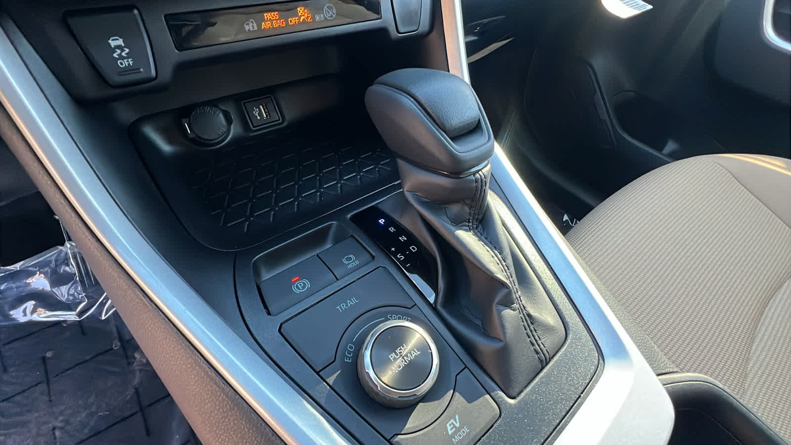 new 2025 Toyota RAV4 car, priced at $35,179