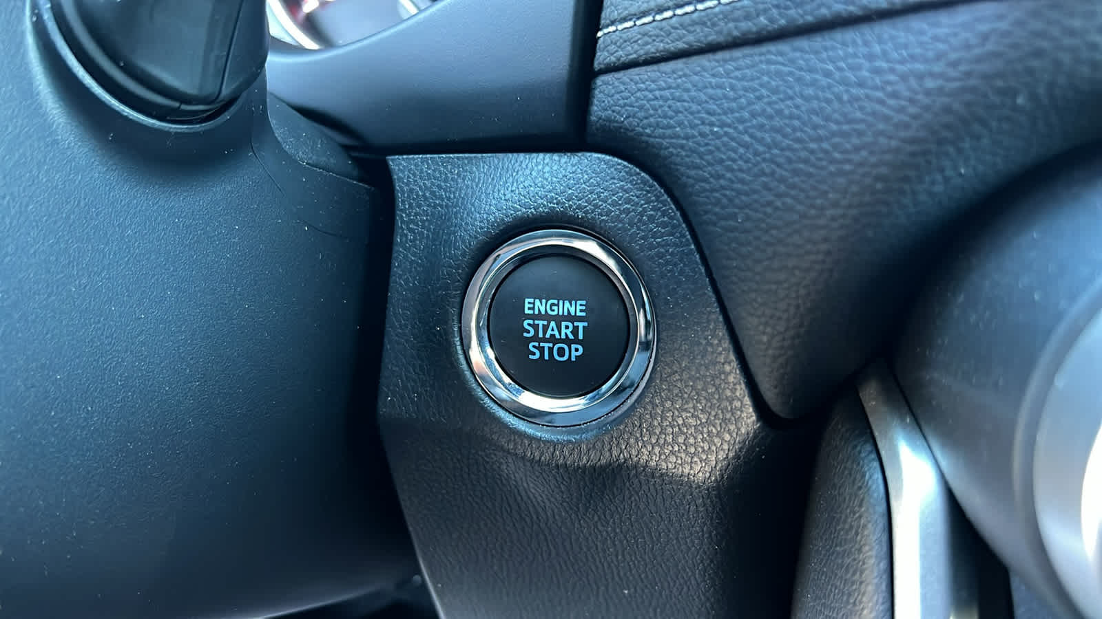 used 2022 Toyota RAV4 car, priced at $31,995