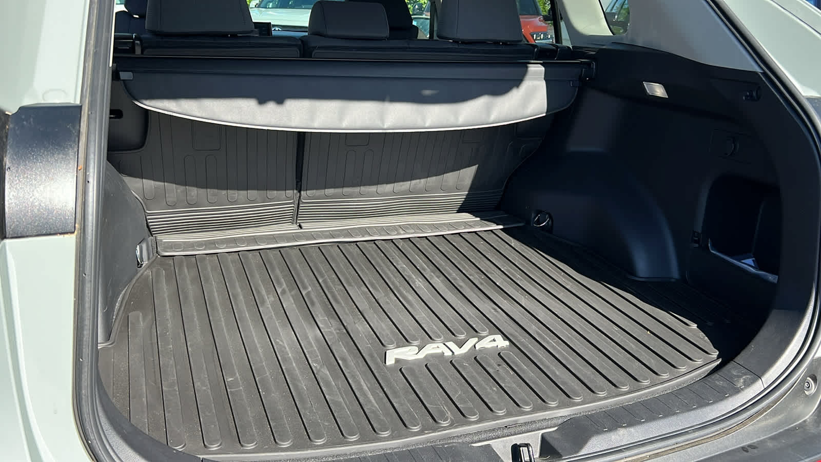 used 2022 Toyota RAV4 car, priced at $31,995