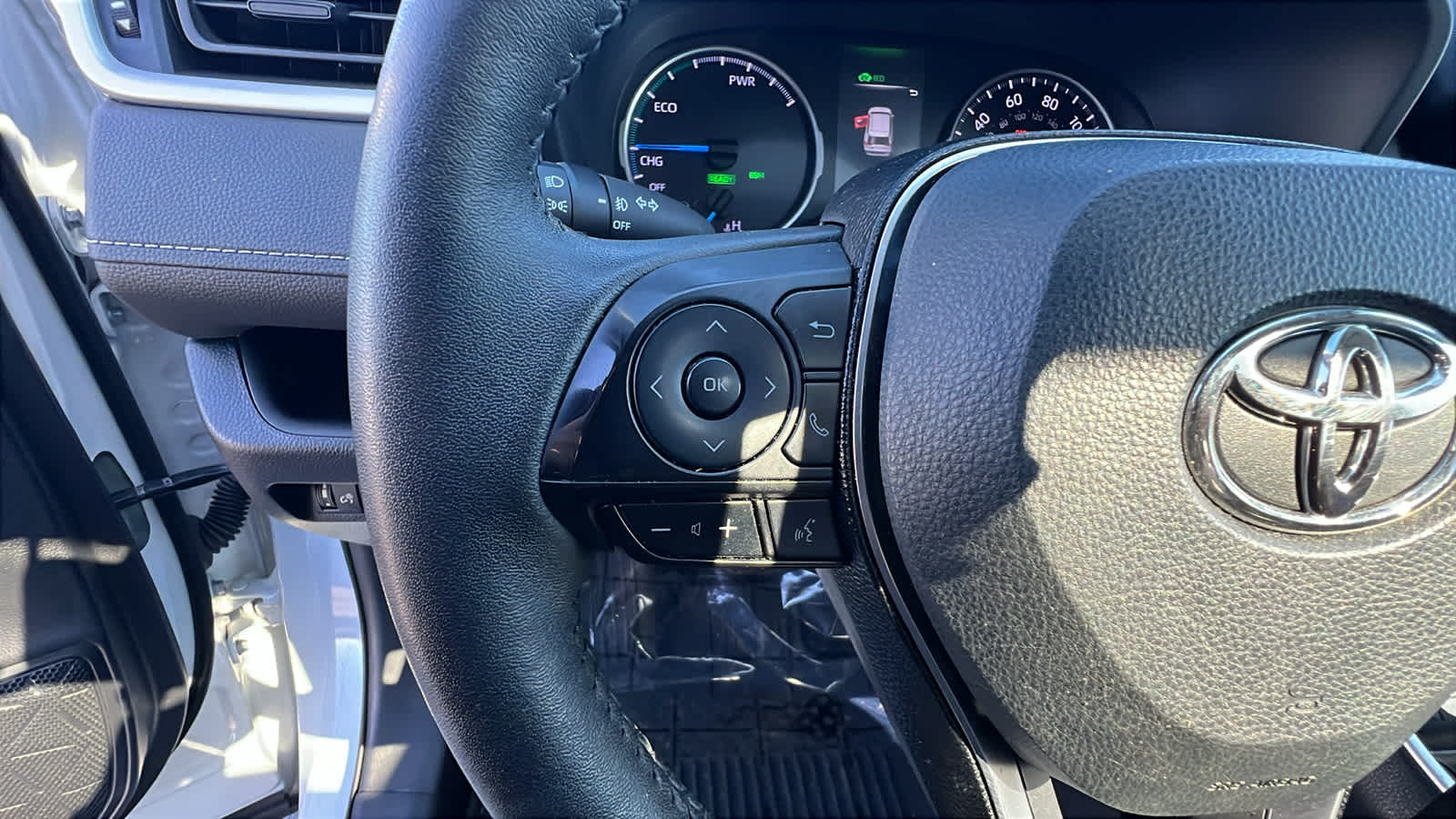used 2021 Toyota RAV4 car, priced at $26,495