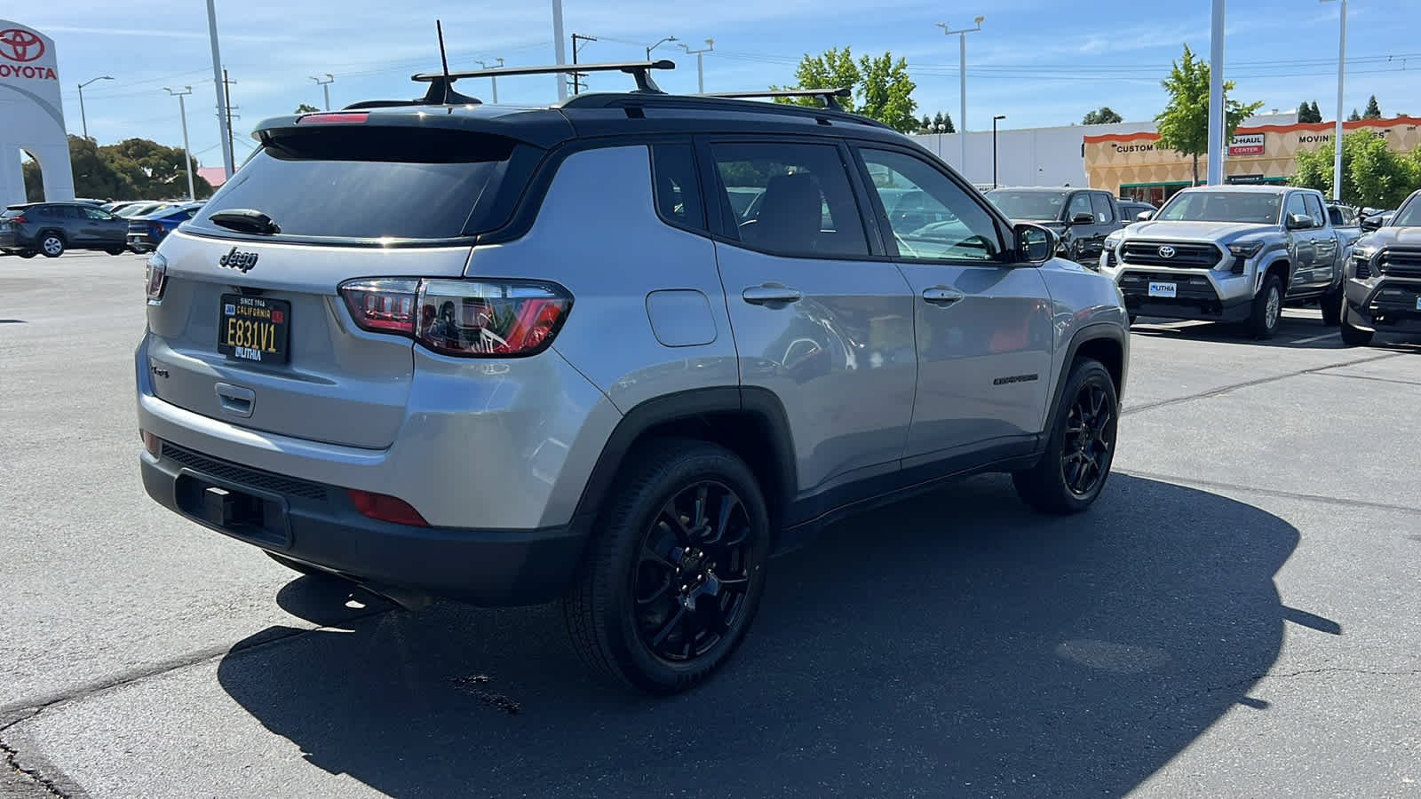 used 2022 Jeep Compass car, priced at $23,495