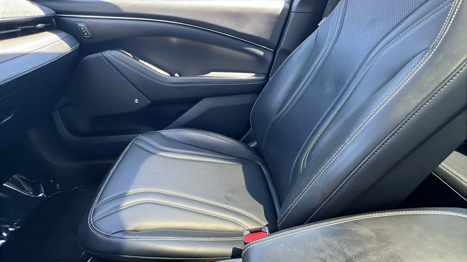 used 2021 Ford Mustang Mach-E car, priced at $29,495