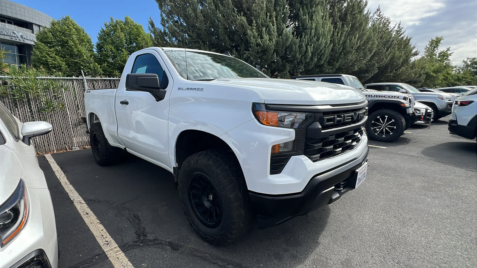 used 2025 Chevrolet Silverado 1500 car, priced at $39,995