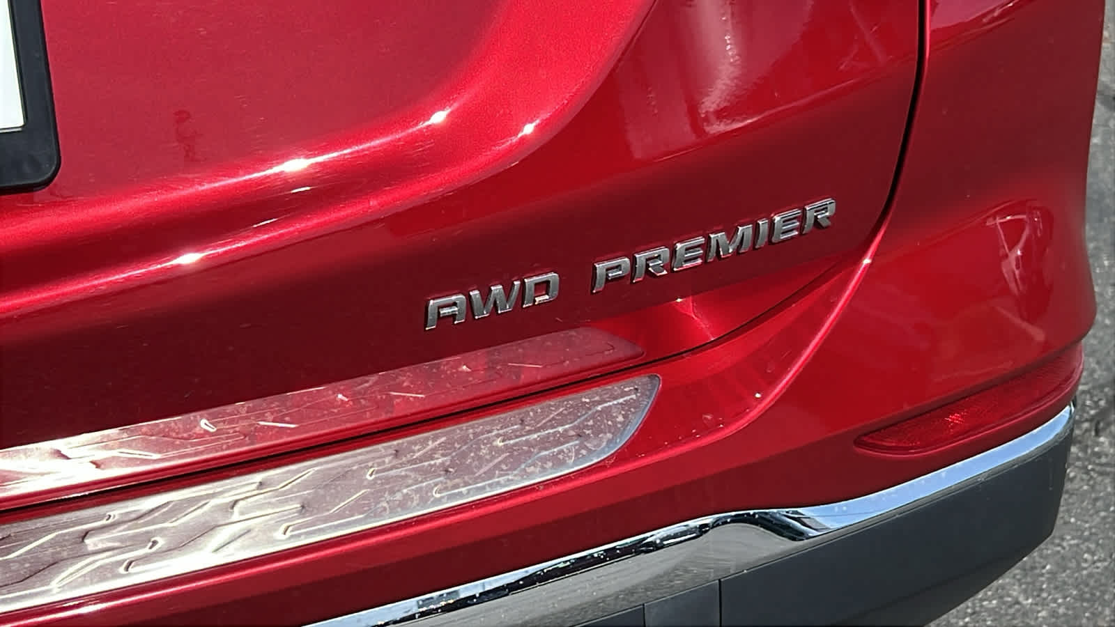 used 2020 Chevrolet Equinox car, priced at $24,995