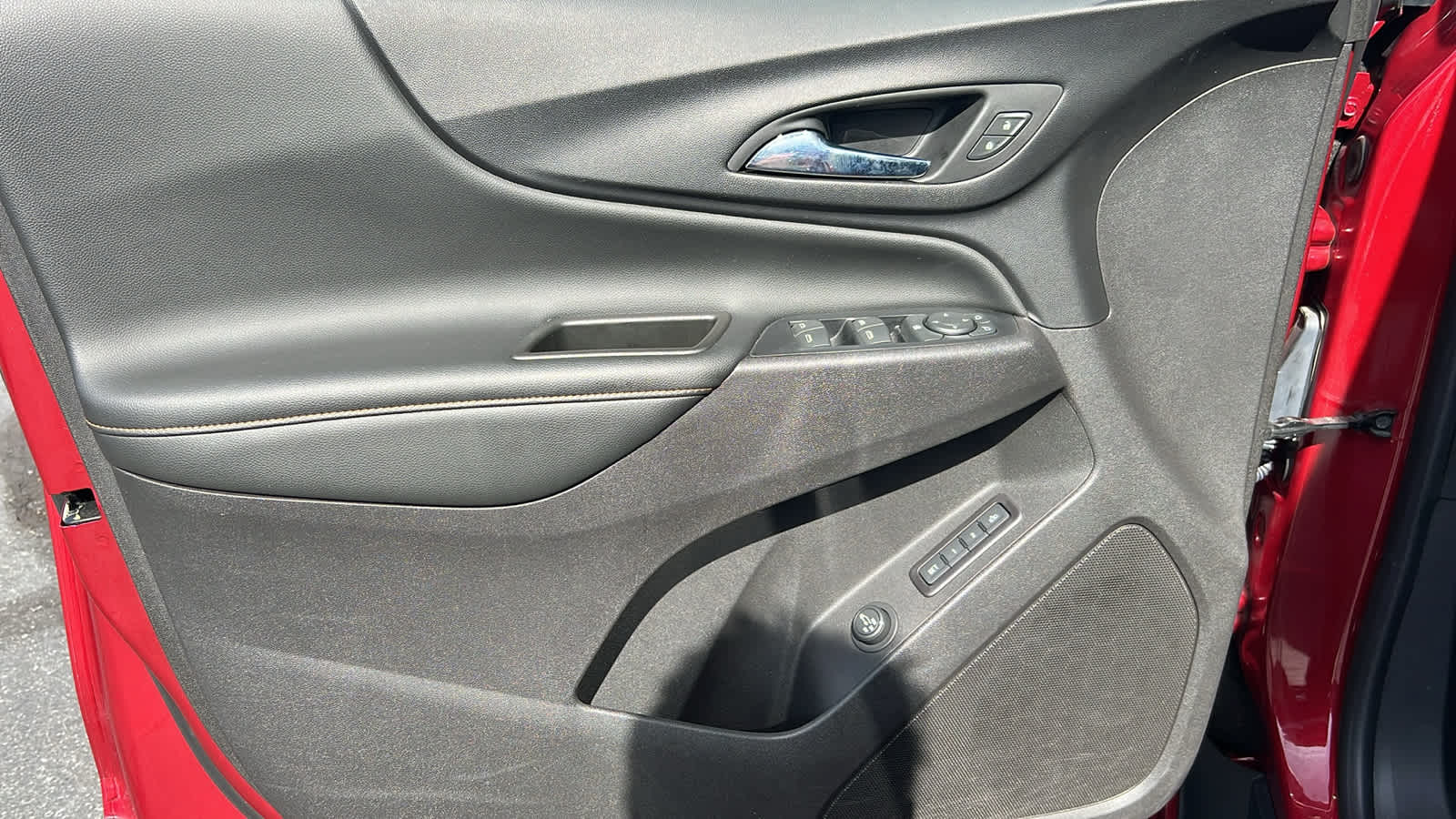 used 2020 Chevrolet Equinox car, priced at $24,995