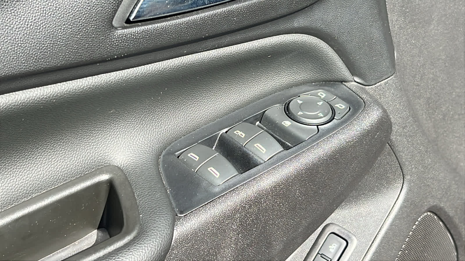 used 2020 Chevrolet Equinox car, priced at $24,995