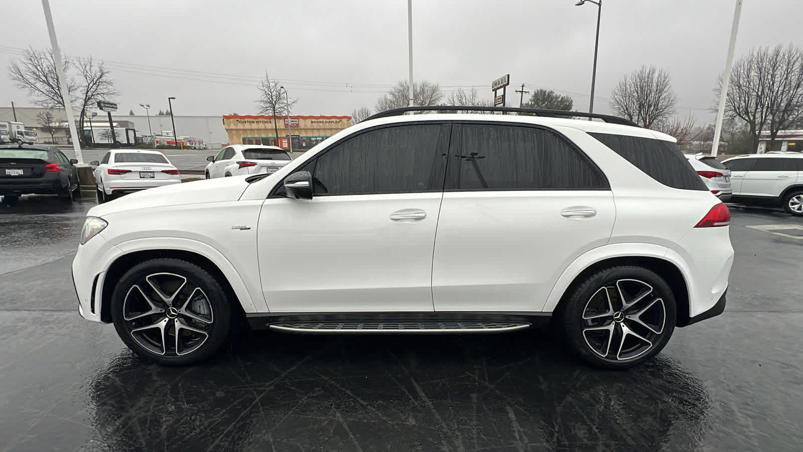 used 2022 Mercedes-Benz GLE car, priced at $52,995