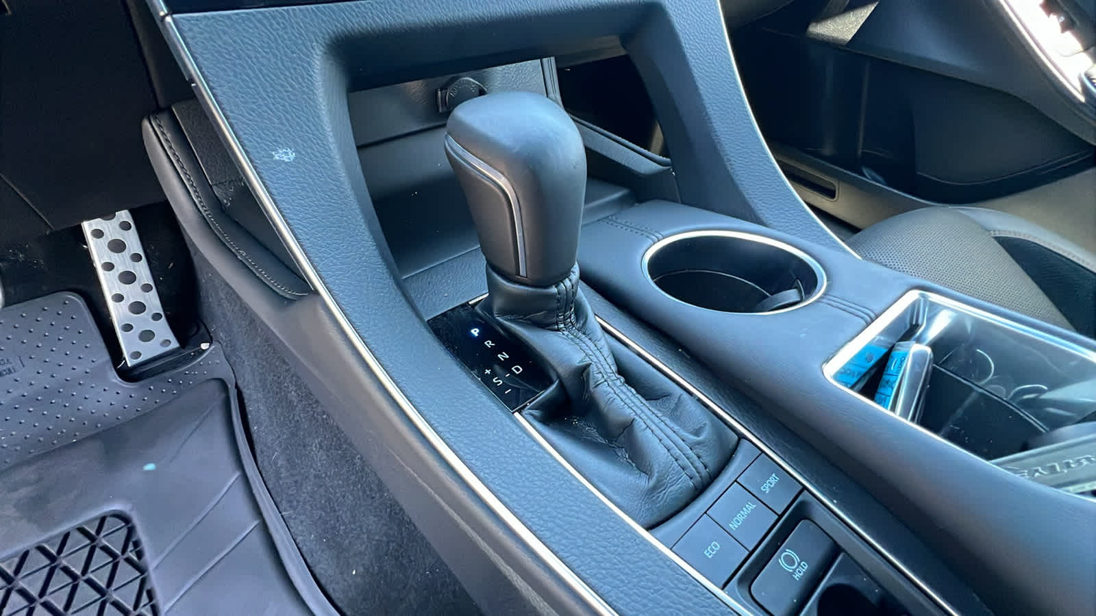 used 2019 Toyota Avalon car, priced at $27,995