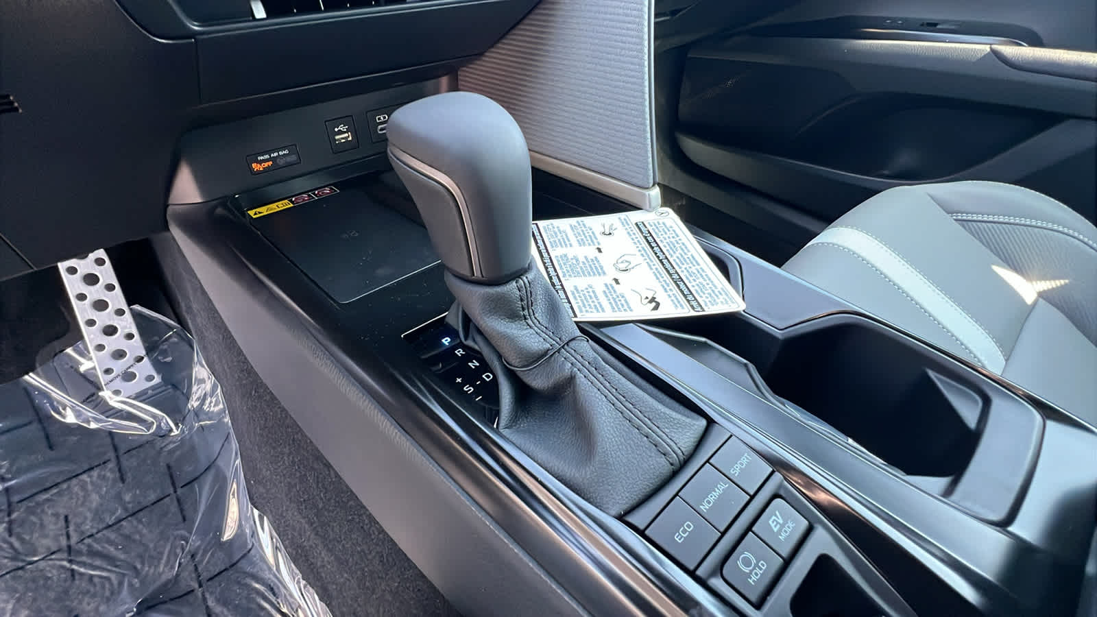 new 2025 Toyota Camry car, priced at $33,723