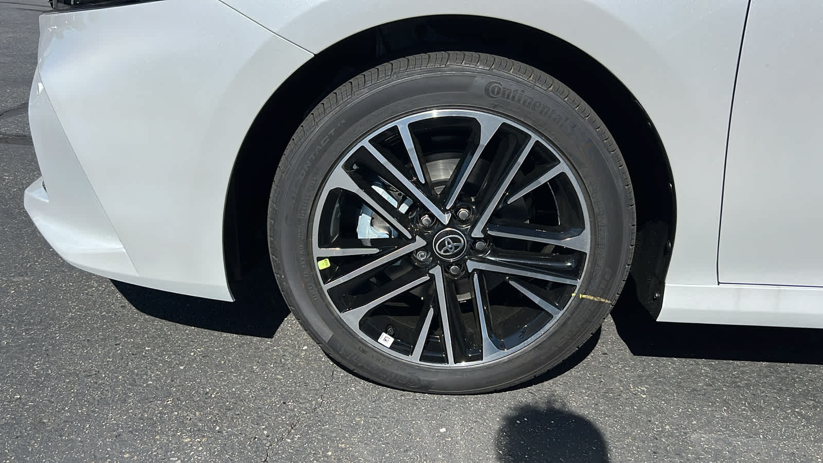 new 2025 Toyota Camry car, priced at $41,994