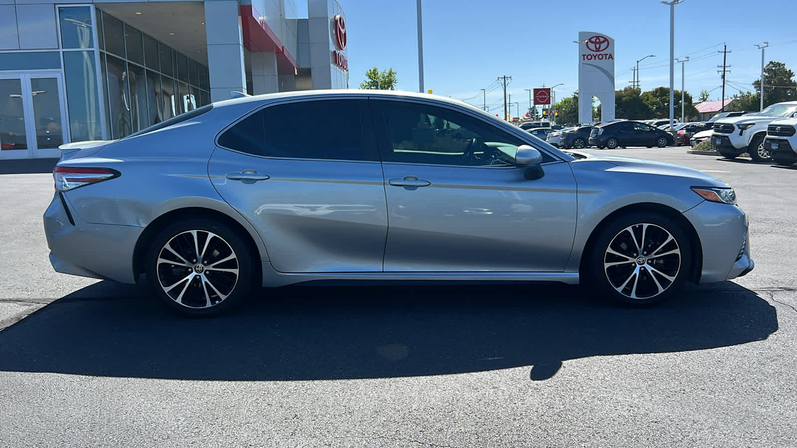 used 2020 Toyota Camry car, priced at $19,495