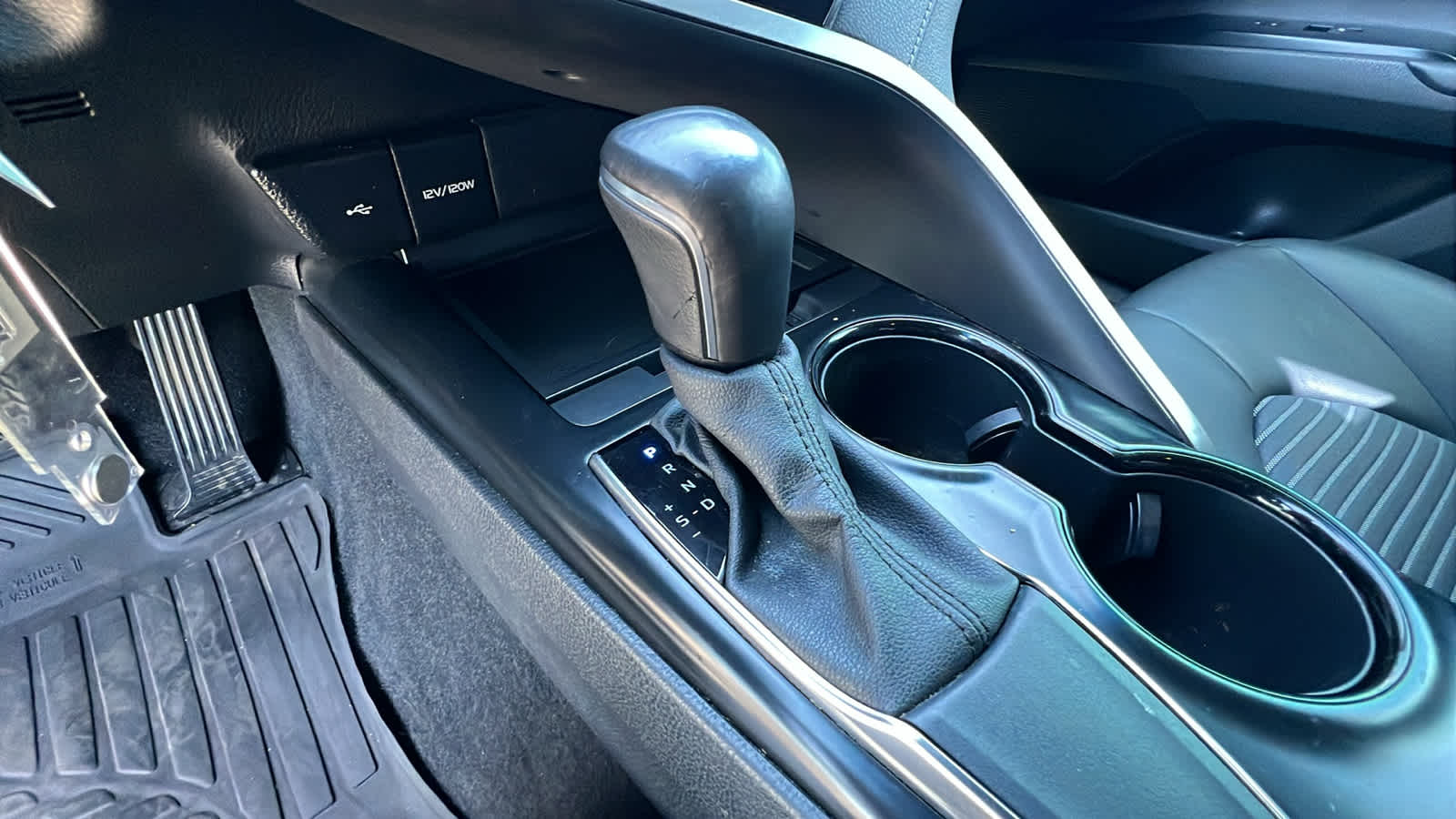 used 2020 Toyota Camry car, priced at $19,495