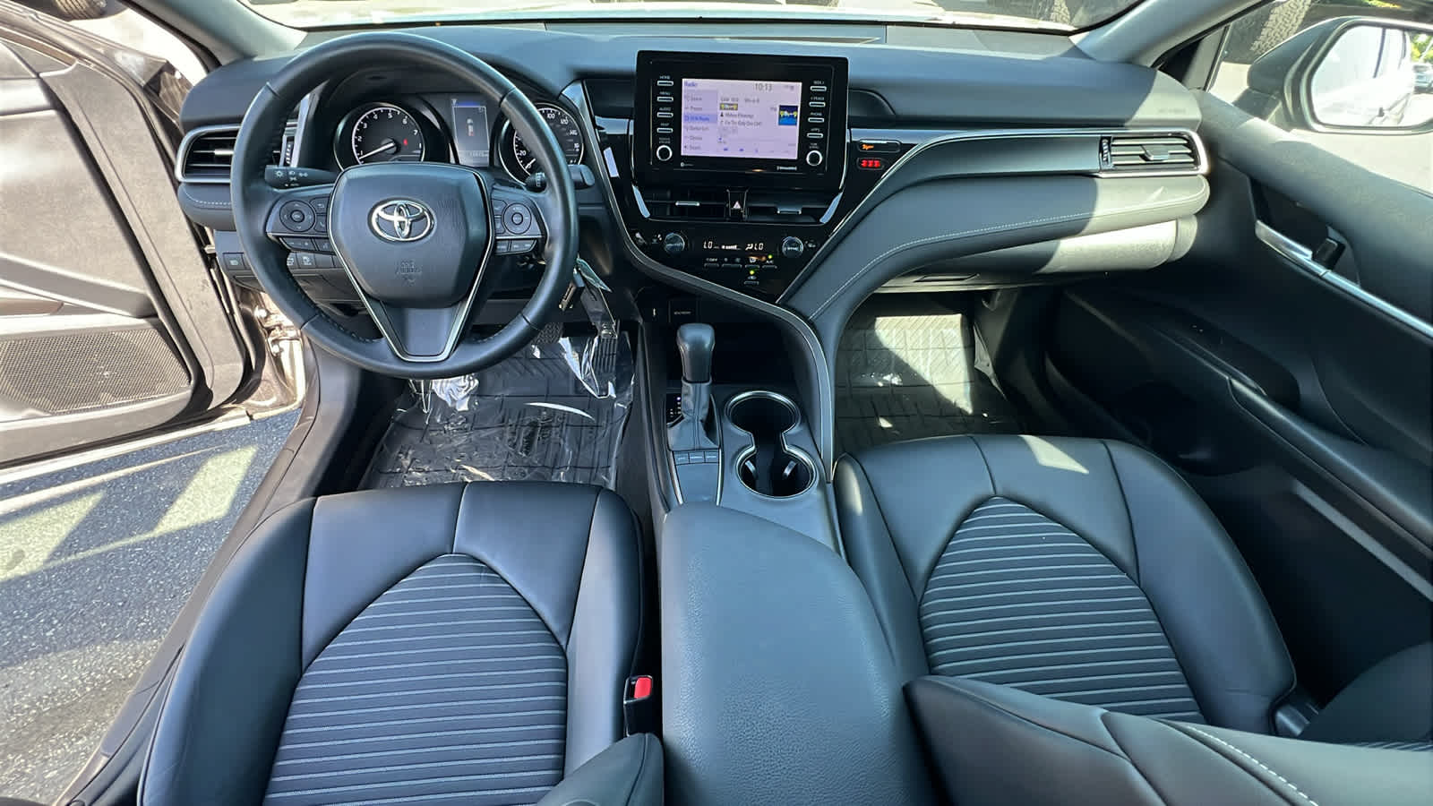 used 2022 Toyota Camry car, priced at $25,995