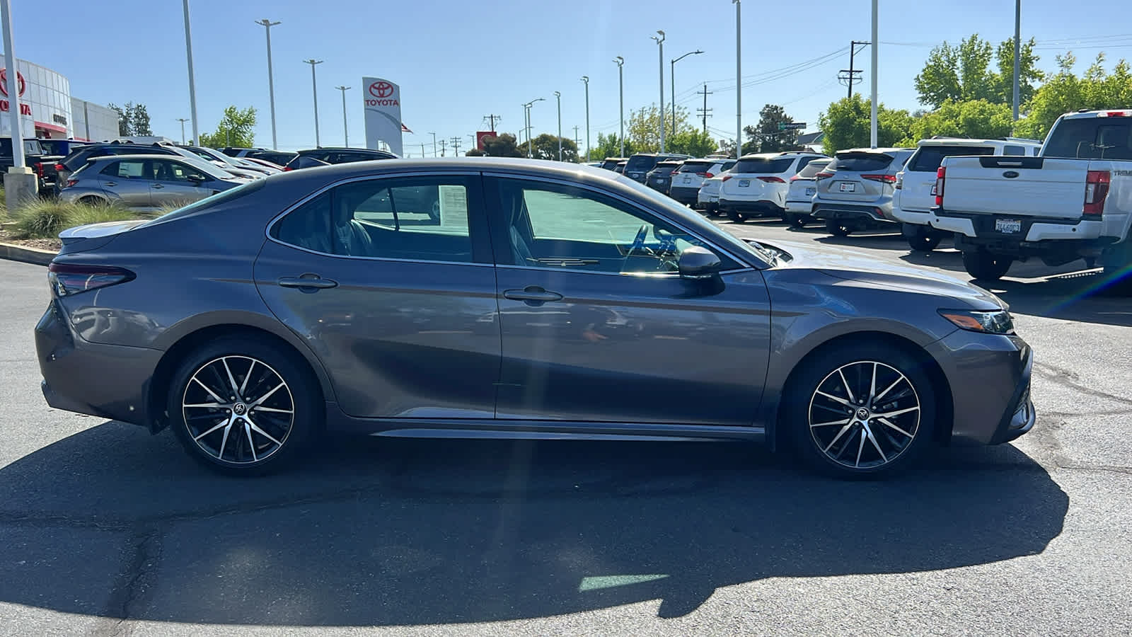 used 2022 Toyota Camry car, priced at $25,995