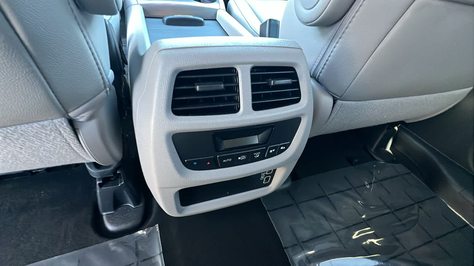 used 2021 Honda Pilot car, priced at $28,495