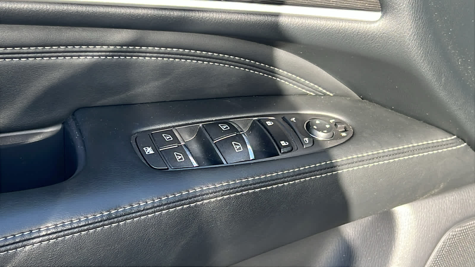 used 2017 INFINITI QX60 car, priced at $16,495
